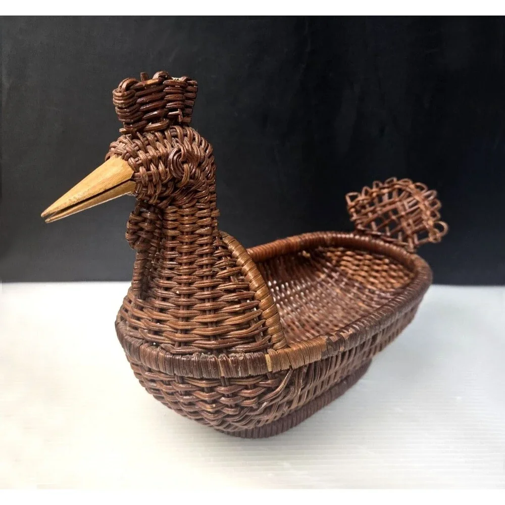 Vintage Wicker Rattan Rooster Chicken Basket Planter Handwoven Farmhouse Decor